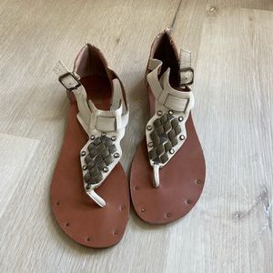 Dv dolce Vita sandals. Size 6.5